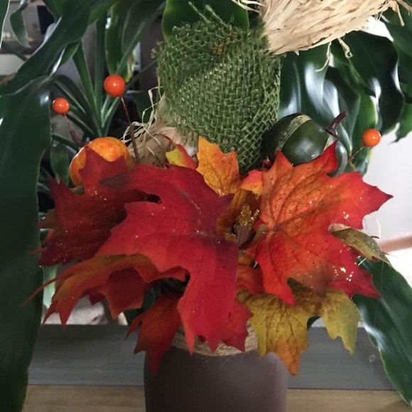 New 13" Handmade Fall Scarecrow Arrangement (Version 6) - Picture 5 of 5